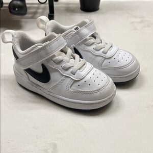 Nike Kids White and Black Velcro Sneakers